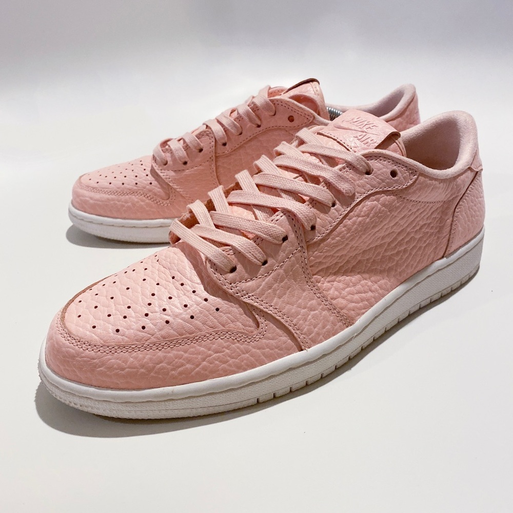 Jordan 1 Swooshless low pink - Picture 3 of 4